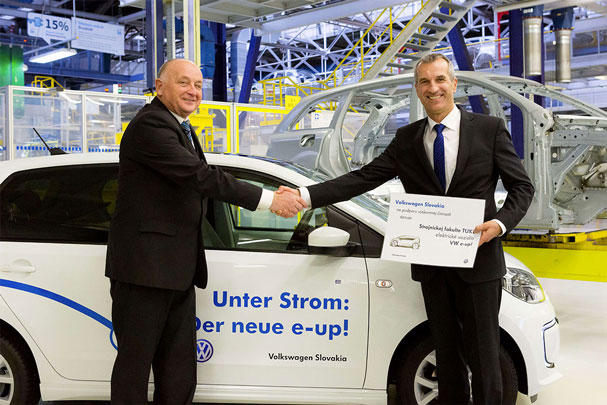 e automobil e up con